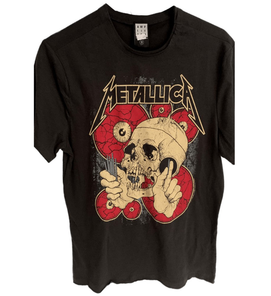 Metallica - Skull Watching You Mens T-Shirt